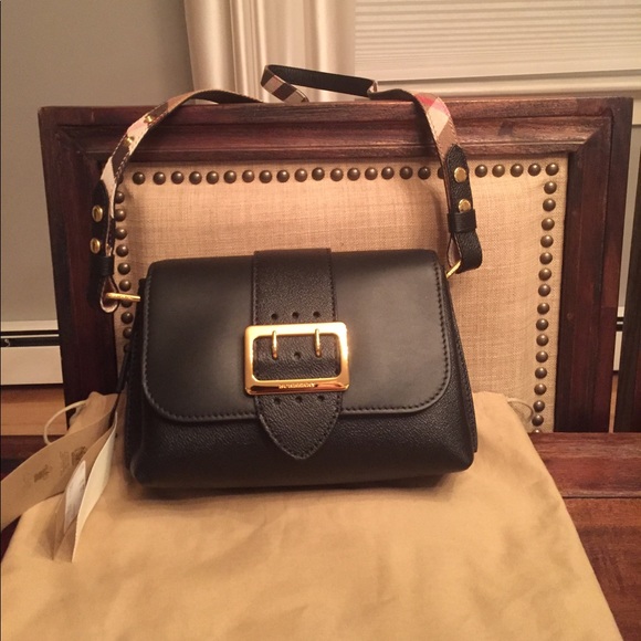 burberry crossbody buckle bag